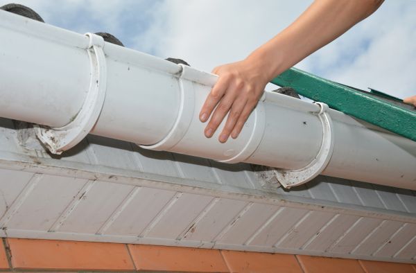 Professional Barn Gutter Installation